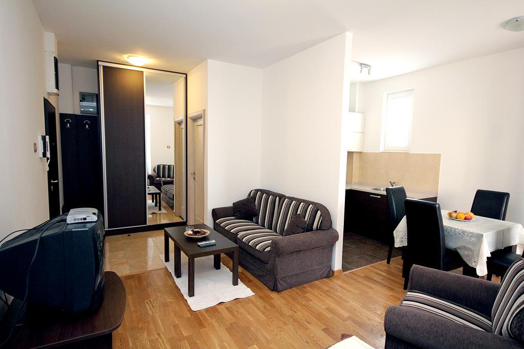 Apartments Draskovic Mirista Petrovac 외부 사진